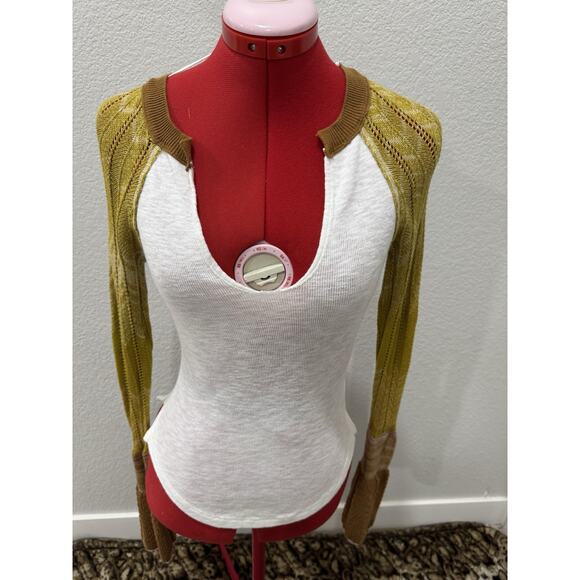 Free People We The Free Sunshine Thermal Retro Long Bell Sleeve Knit Boho Top - Picture 1 of 8